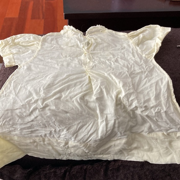 Soft yellow infant dress. Delicate features - Picture 3 of 4